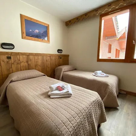 Otel Les Rhododendrons La Plagne